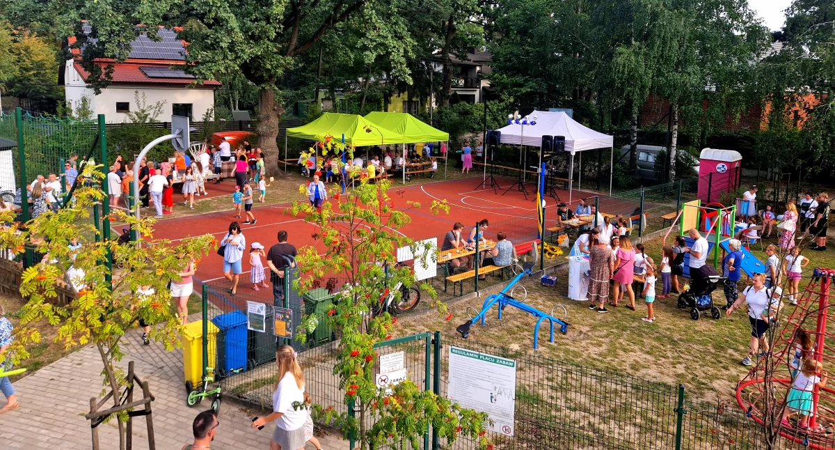 PIKNIK SOŁECKI W IZABELINIE B