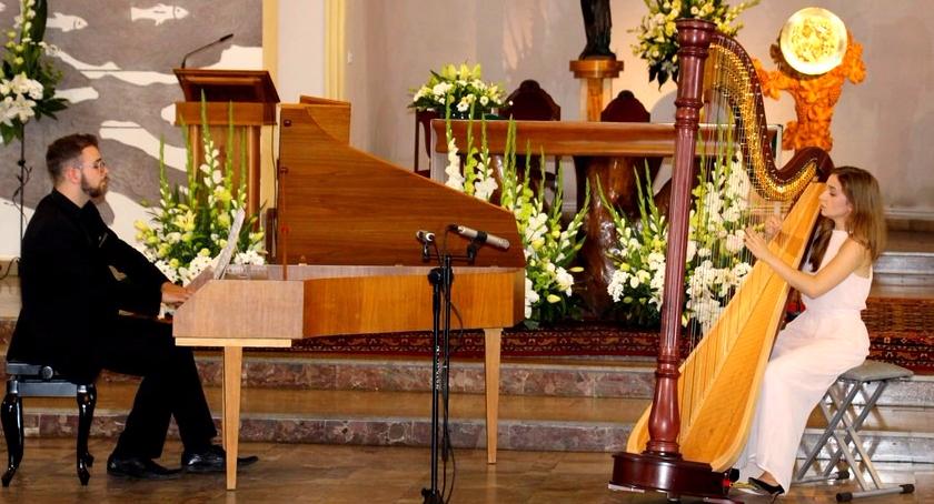 KONCERT NA HARFĘ I KLAWESYN W IZABELINIE