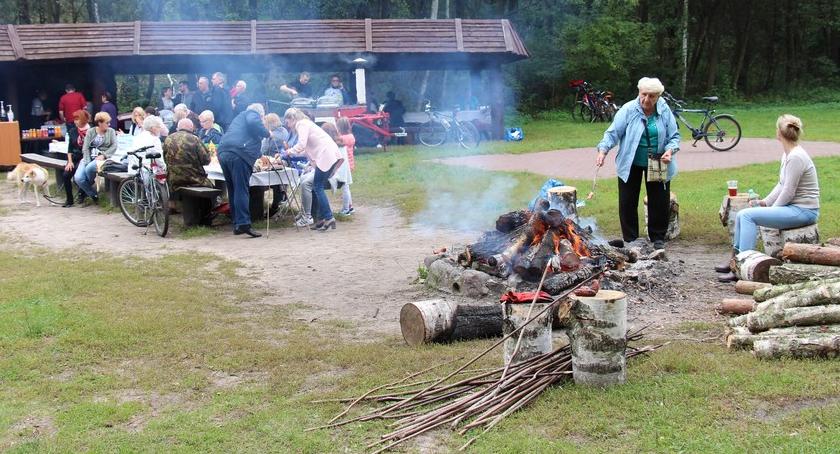 PIKNIK INTEGRACYJNY MIESZKAŃCOW SOŁECTWA IZABELIN C