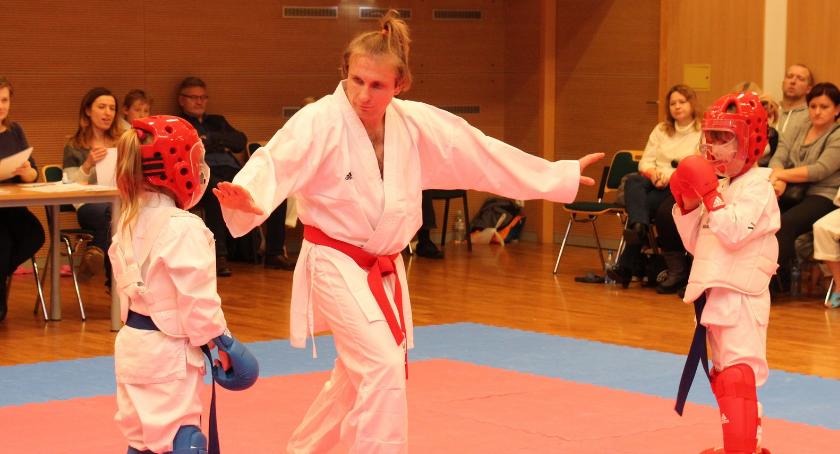 MIKOŁAJKOWY TURNIEJ KARATE