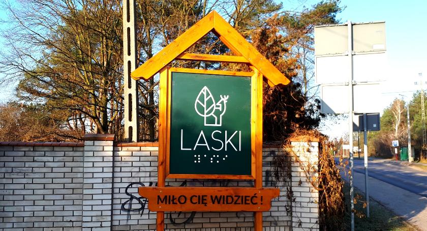JUŻ SĄ: LOGO WSI I NOWY PRZEJAZD