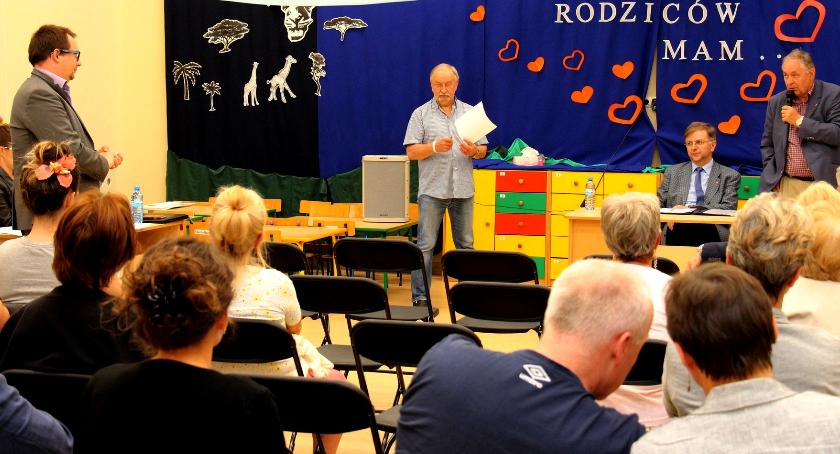 ZEBRANIE MIESZKAŃCÓW LASEK