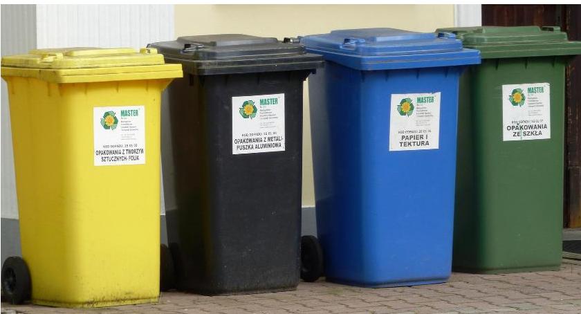 ŚMIECI W GÓRĘ - KOMUNIKAT URZĘDU GMINY IZABELIN