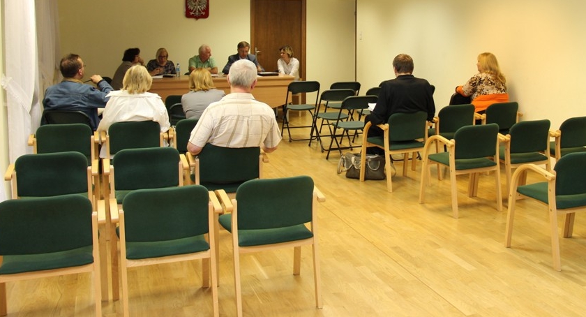 MASAKRA FREKWENCYJNA NA ZEBRANIU MIESZKAŃCÓW IZABELINA C