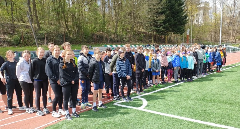 Igrzyska Dzieci i Młodzieży Ośrodka Sportowego Rabka-Zdrój - – Lekkoatletyczny Puchar Rabki-Zdrój -  Biegi Sztafetowe 6 x 400m