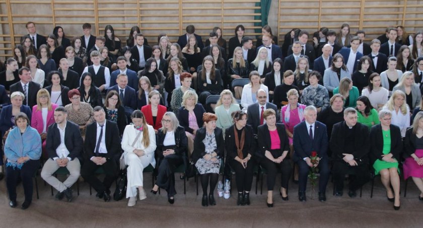 Leć wysoko, czyli Goszczyński żegna absolwentów