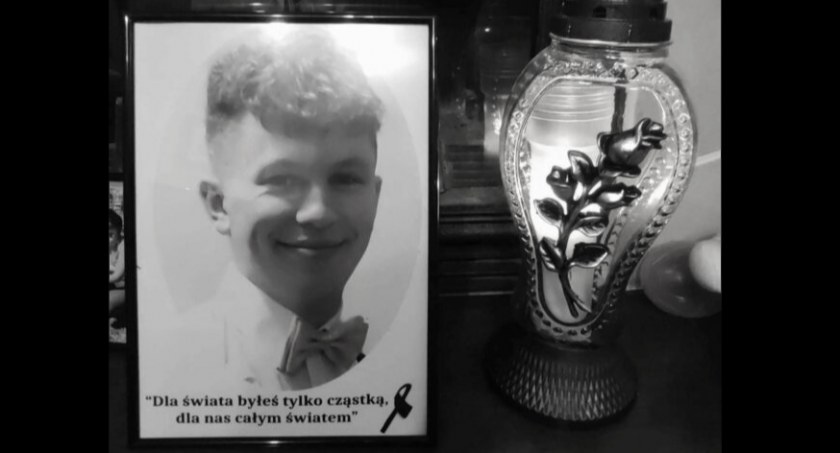 Ostatnie pożegnanie Krystiana z Chyżnego - miał zaledwie 19 lat