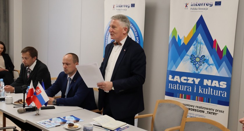Konferencja podsumowująca realizację projektów parasolowych