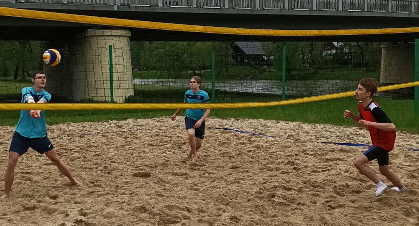  Igrzyska Młodzieży Szkolnej Ośrodka Pieniny w siatkówce plażowej dziewcząt i chłopców