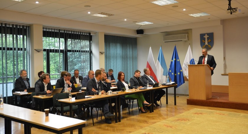 Wotum zaufania i absolutorium dla burmistrza Zakopanego Leszka Doruli