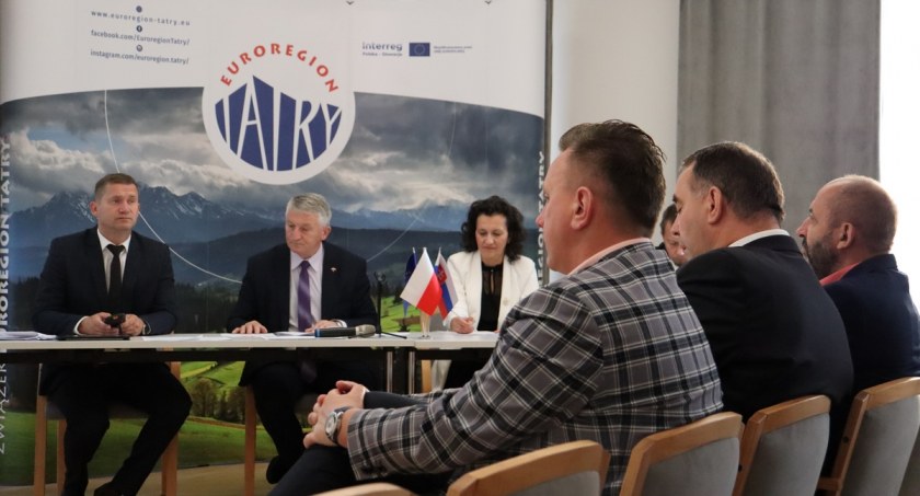 XV posiedzenia Komitetu ds. mikroprojektów