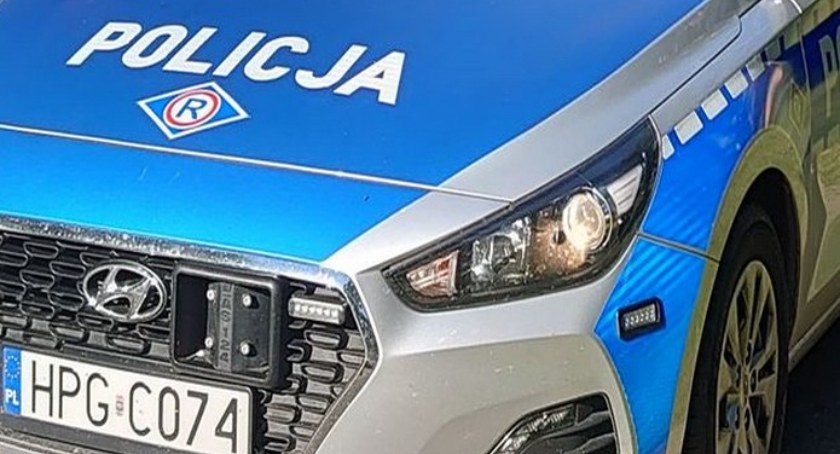 Nietrzeźwy kierowca zderzył się z autobusem - uciekł z miejsca zdarzenia