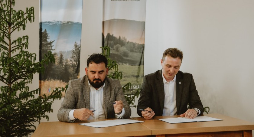 Umowa o współpracy partnerskiej pomiędzy gminą Potęgowo, a gminą Lipnica Wielka