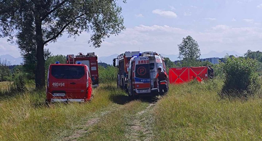 Reanimacja mężczyzny wyłowionego z Białego Dunajca