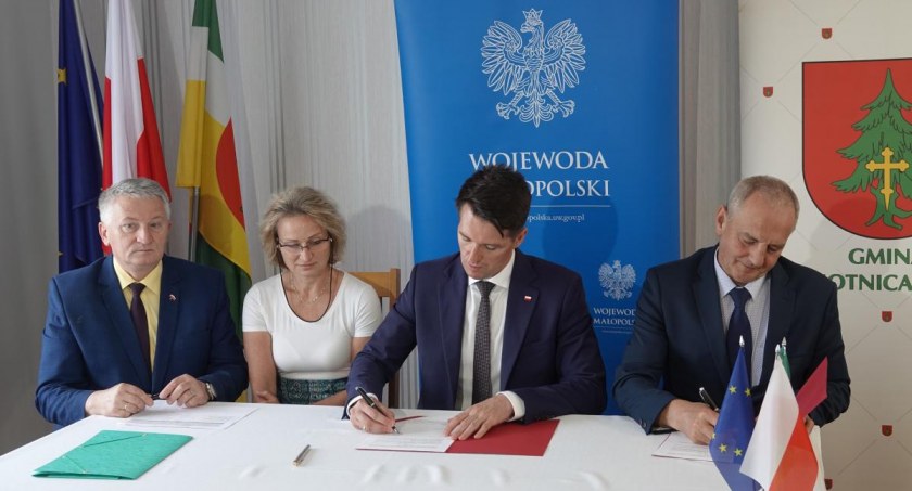 Umowy w ramach Rządowego Funduszu Rozwoju Dróg podpisane