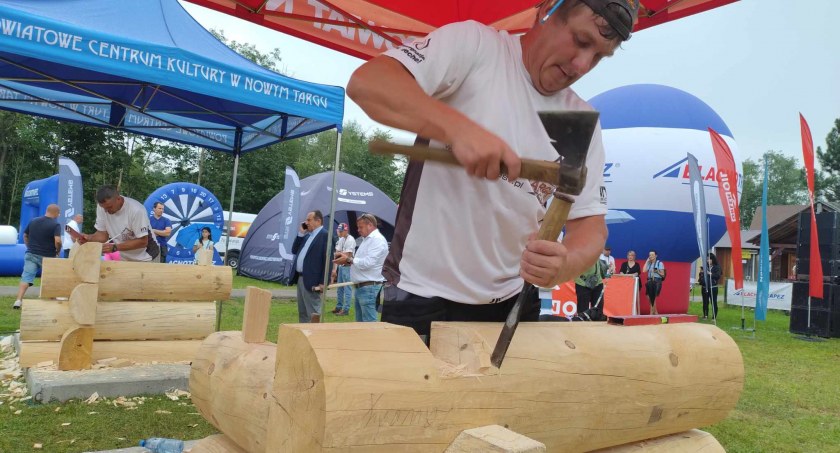 Ciesielskie Śpasy podczas Międzynarodowych Targów Cieśli w Chochołowie
