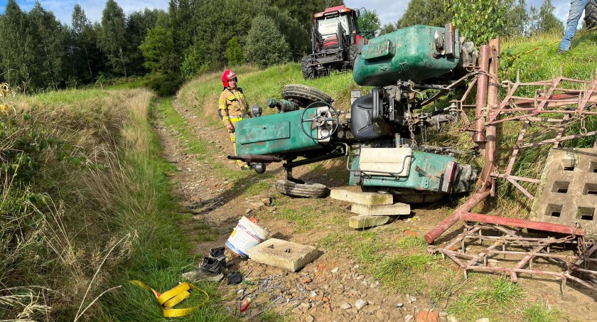 Przygnieciony przez ciągnik - nieszczęśliwy wypadek podczas prac polowych