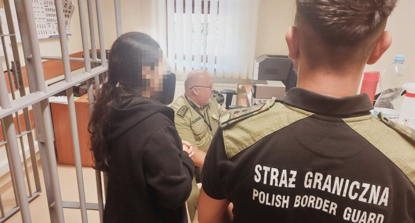 Funkcjonariusze z Placówki Straży Granicznej w Zakopanem zatrzymali 7 obywateli Turcji.
