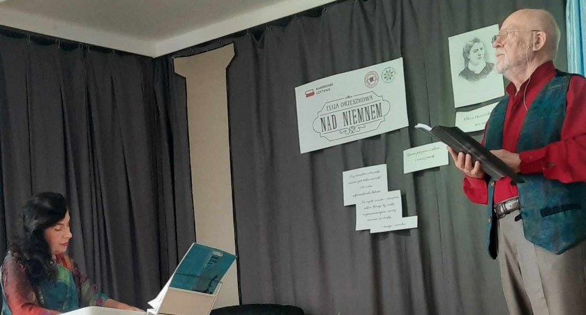 Jerzy Binkowski i Maria Skurjat-Silva – poetycko-muzyczny duet w Gminnej Bibliotece Publicznej w Ochotnicy Dolnej