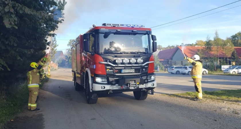 Druhowie z OSP Chochołów powitali nowy samochód