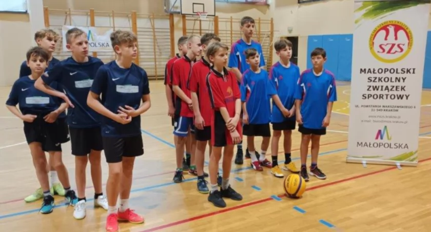 Półfinał Mistrzostw Małopolski w Piłce Koszykowej 3x3 Chłopców