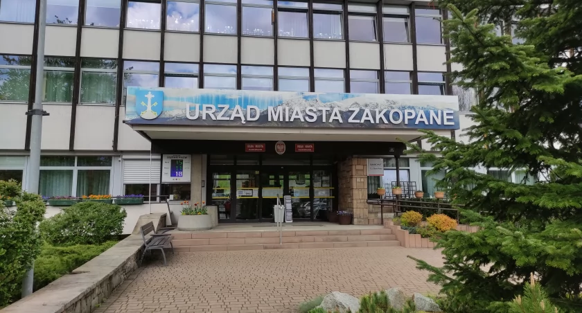 Zapewnienie dostępności informacyjno-komunikacyjnej w Urzędzie Miasta Zakopane