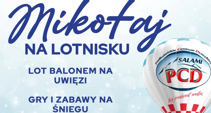 Mikołaj na lotnisku