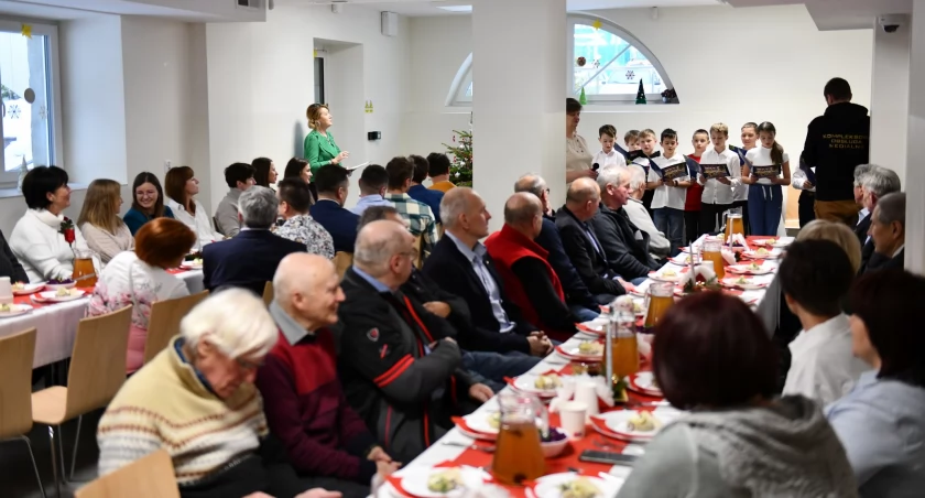 Olimpijczycy kilku pokoleń spotkali się przy symbolicznym wigilijnym stole 