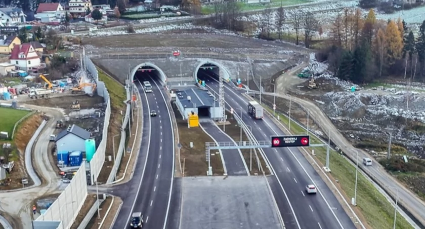 Świąteczno-noworoczne statystyki tunelu na zakopiance