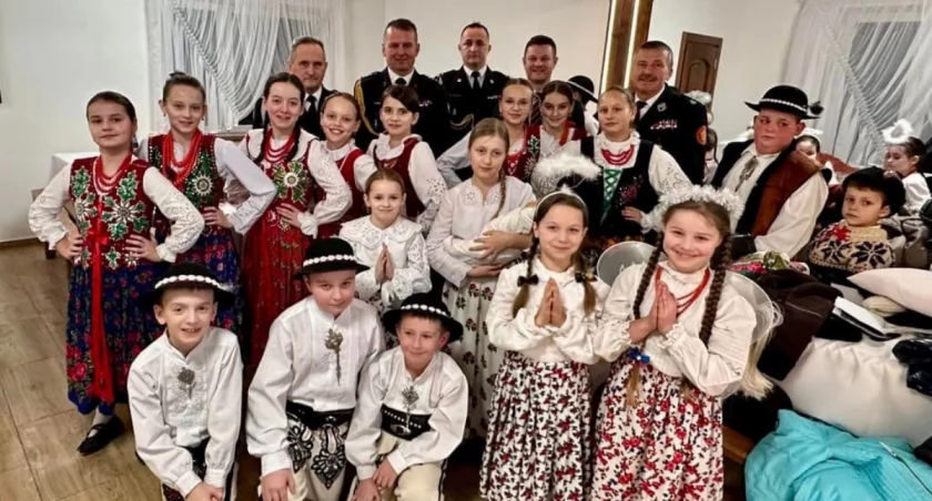 Uroczysty opłatek OSP Ratułów Górny z władzami strażackimi na czele