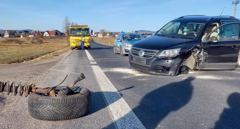 Dzwon na chyżniance - jedna osoba zabrana do szpitala