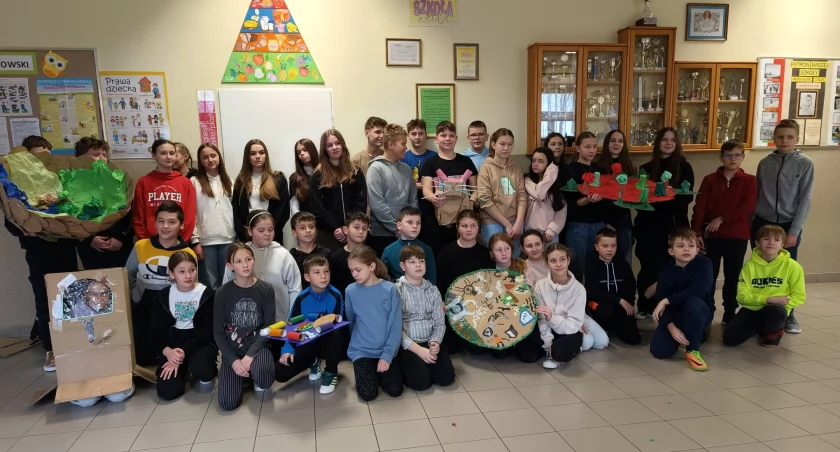 Biała szkoła w Rokicinach Podhalańskich – „Podróż do gwiazd”