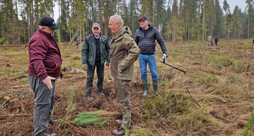Powiat Nowotarski w dniu dzisiejszym zainicjował na terenie Gminy Czarny Dunajec, III Małopolskie Dni dla Klimatu.