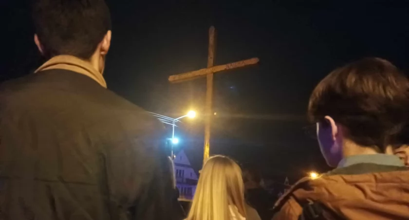 Plenerowa droga krzyżowa w Lipnicy Wielkiej