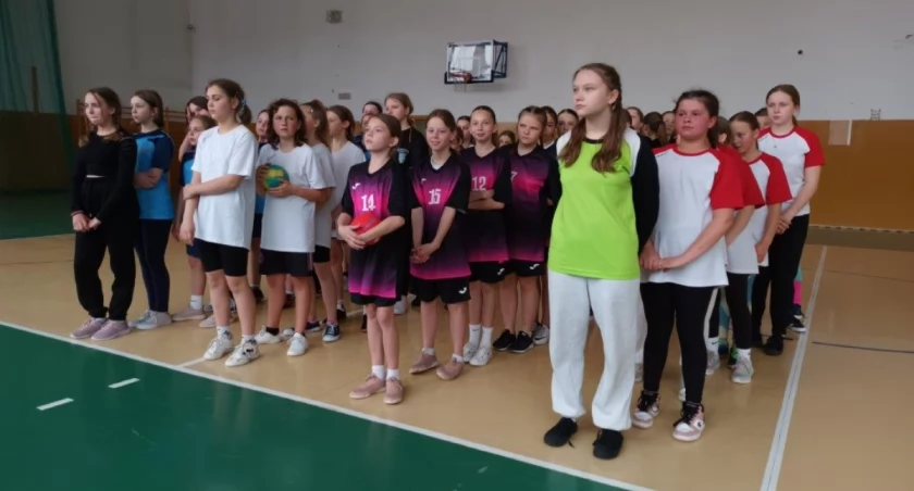 Rozegrano Igrzyska Dzieci Ośrodka Sportowego Pieniny w piłce ręcznej dziewcząt