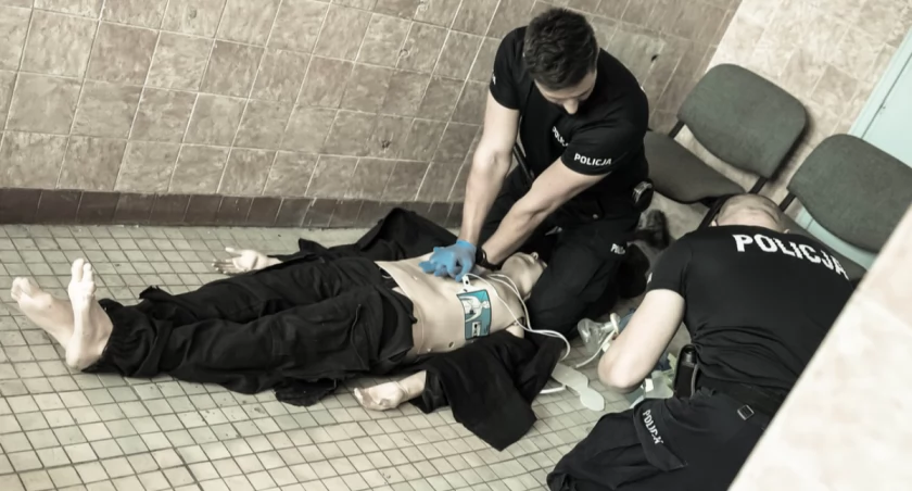 II miejsce nowotarskich policjantów w eliminacjach do Ogólnopolskich Zawodów Ratowników Policyjnych z Kwalifikowanej Pierwszej Pomocy