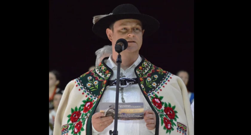 Marcin Ratułowski ponownie burmistrzem miasta i gminy Czarny Dunajec