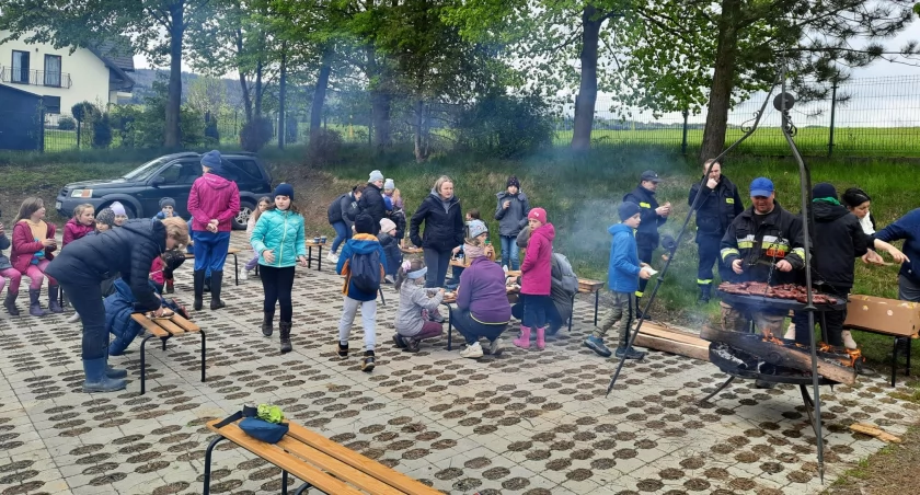 Dzień Ziemi i wielkie sprzątanie w Rokicinach Podhalańskich
