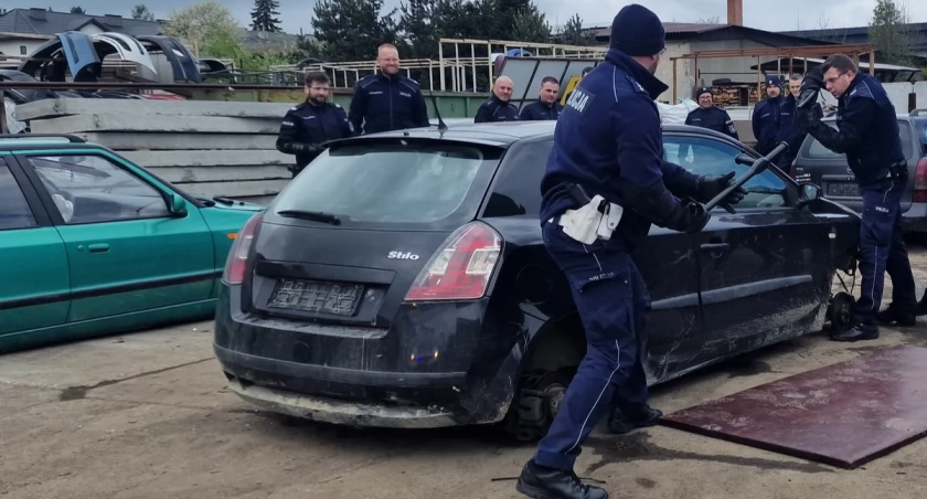 Policjanci z Komendy Powiatowej Policji w Nowym Targu doskonalili swoje umiejętności 