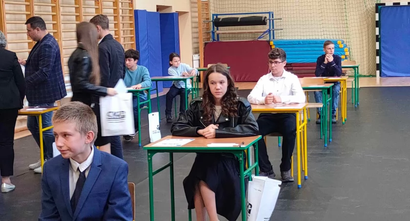 Amelia Domagała i Urszulwa Cwynar zwycięzcami IV Gminnego Konkursu Matematycznego w Cichem 