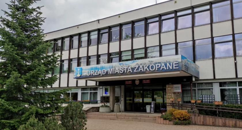 Około 80 gospodarstw domowych z terenu Zakopanego zaopatrzonych zostanie w przydomowe kompostowniki
