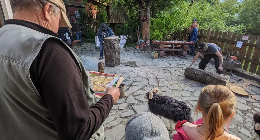 Ta noc w Muzeum Górali i Zbójników to przygoda, tradycja i wielkie emocje.  