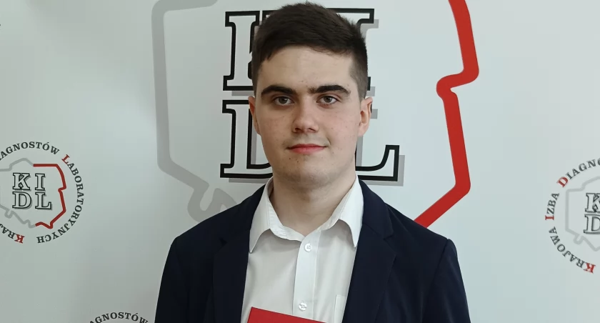 Wielski sukces ucznia Goszczyńskiego w finale Ogólnopolskiego Konkursu Wiedzy o Diagnostyce Laboratoryjnej 