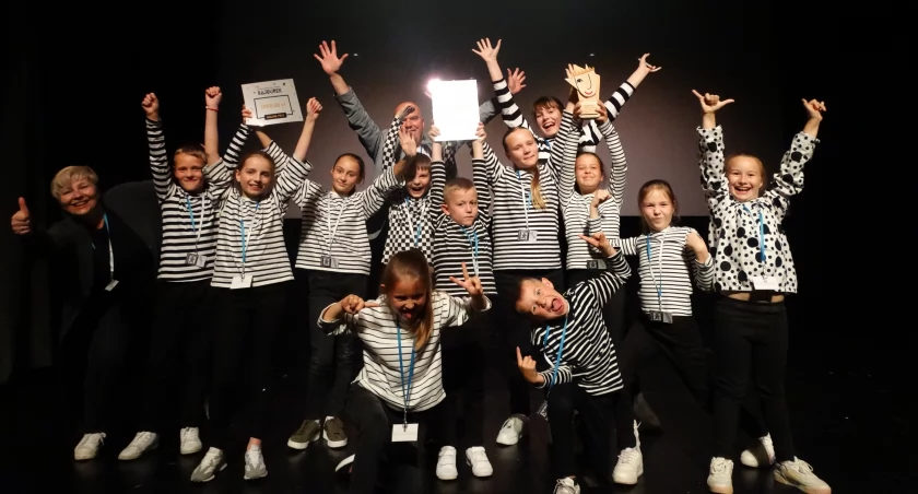 Nagroda Grand Prix 39. Festiwalu Teatrów Dzieci i Młodzieży Bajdurek dla „Lalkarzy”