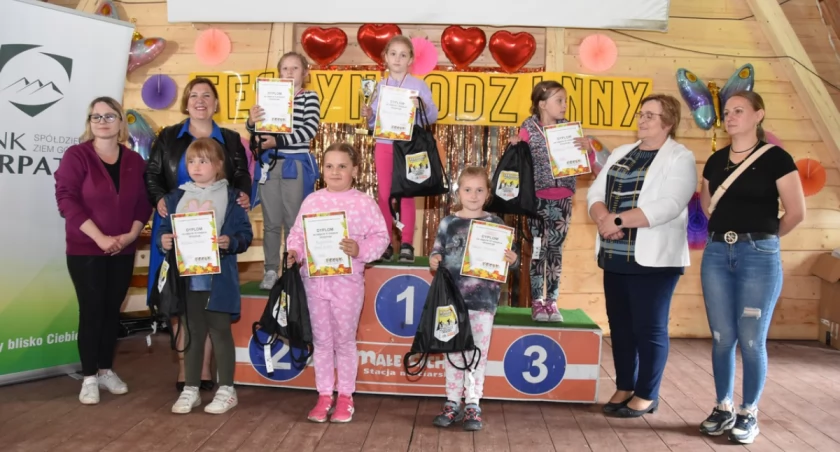 XXX Wyścig Rowerowy Małe Ciche: Sukces i Integracja Społeczności