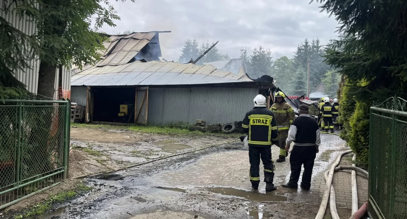 Akcja strażaków trwała ponad 12 godzin