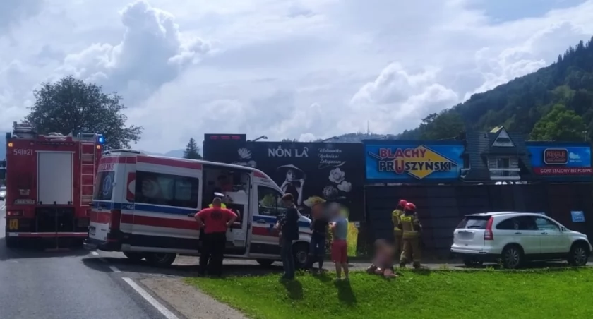 Kolejne zderzenie motocykla z samochodem osobowym