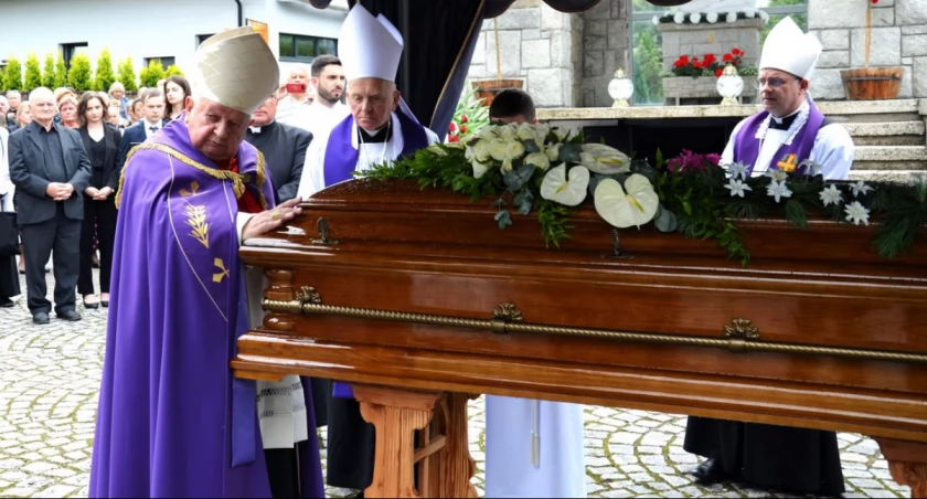 Ostatnia droga ks. prałata Stanisława Szyszki