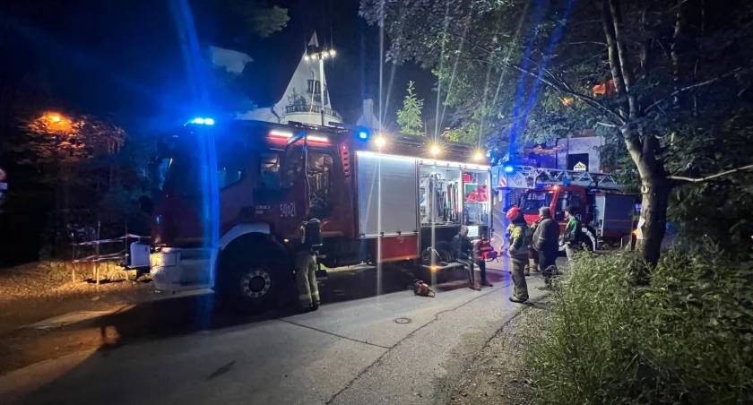 Kolejny pożar w niezamieszkałym pensjonacie - jedna osoba poszkodowana