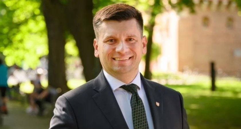 Łukasz Smółka marszałkiem województwa małopolskiego - PIS nadal rządzi